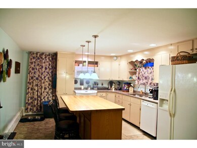 116 Sawmill Rd, Boyertown, PA 19512 - photo 4