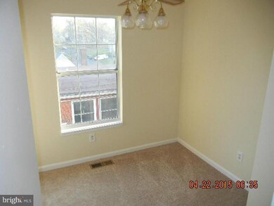 1518 Jutewood Ave, Hyattsville, MD 20785 - photo 5