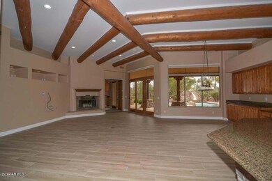 Hunter Court FIREPLACE