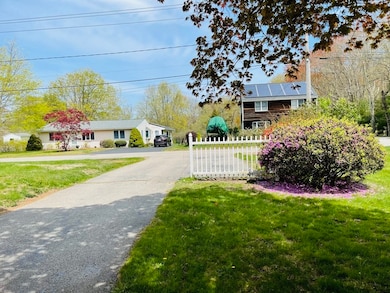 216 Greenwood St, Rockland, MA 02370 - photo 6