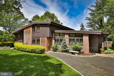 4105 Barberry Dr, Lafayette Hill, PA 19444 - photo 4