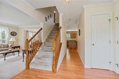 Nice wide entry
