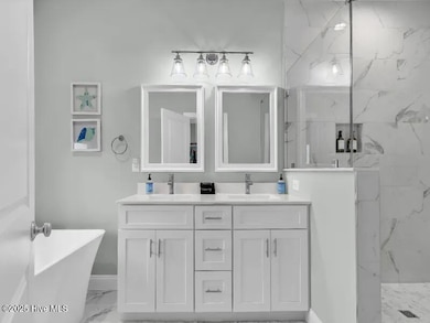 822 S Topsail Dr unit A, Surf City, NC 28445 - photo 6