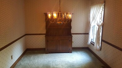 Dining room1