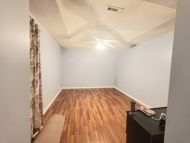 1409 N Cherokee Ave, Dothan, AL 36303 - photo 2