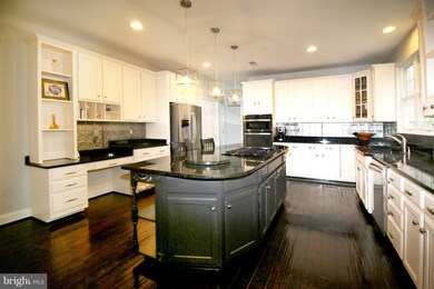 13541 Wembley Loop, Bristow, VA 20136 - photo 4