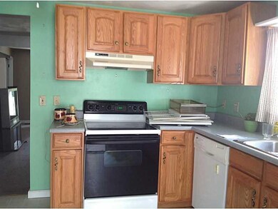 175 Ellsworth Ave, Homer City, PA 15748 - photo 2