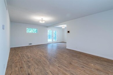 1101 W Texas St, Denison, TX 75020 - photo 6