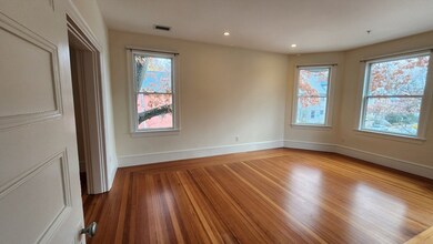 465 Huron Ave unit 2, Cambridge, MA 02138 - photo 4