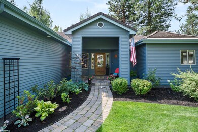 19584 Blue Lake Loop, Bend, OR 97702 - photo 3