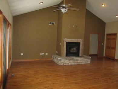 410 W Main St, Malden, IL 61337 - photo 7