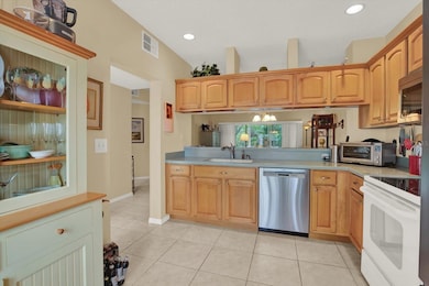 14880 Shipwatch Trace unit 1912, Largo, FL 33774 - photo 6