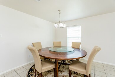 9230 Delmont Park Ln, Houston, TX 77075 - photo 5