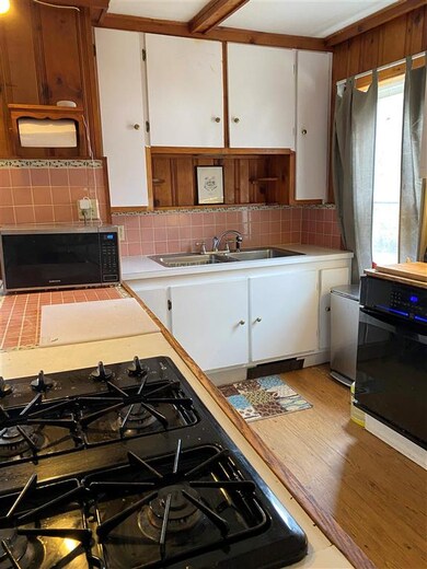 556 N State St, Concord, NH 03301 - photo 4