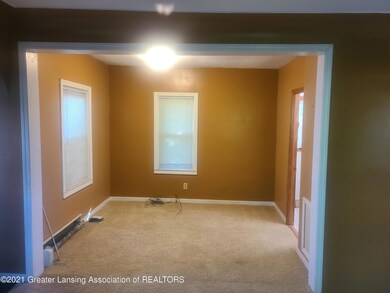 1975 Elm St, Holt, MI 48842 - photo 4