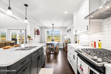 129 Austin Ln, Jacksboro, TN 37757 - photo 7