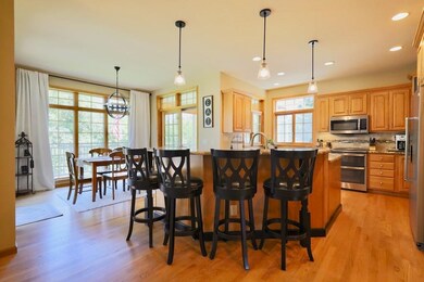 7485 Meadowrue Cir, Middleton, WI 53562 - photo 7