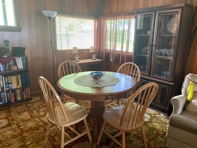 325 N Adams St, Loudonville, OH 44842 - photo 4