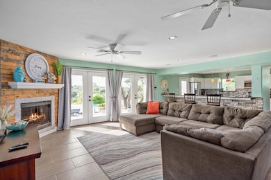 193 Doris Dr, Kerrville, TX 78028 - photo 3