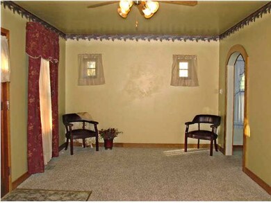 LIVINGROOM - NORTH VIEW - Window Treatments Remain