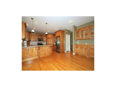 4412 SW Gull Point Dr, Lees Summit, MO 64082 - photo 5