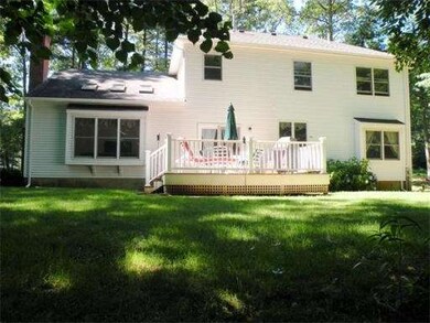 38 Charles River Dr, Franklin, MA 02038 - photo 4