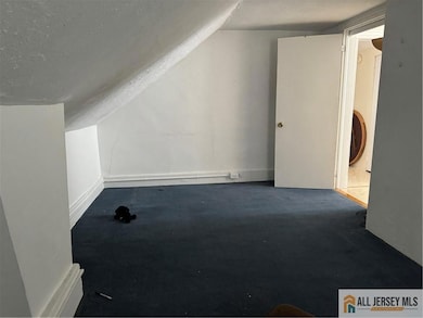 423 Cedar Ave unit 3, Highland Park, NJ 08904 - photo 6