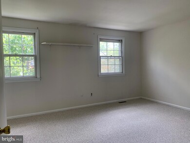 17 Nathan Hale Ct, Newark, DE 19711 - photo 7