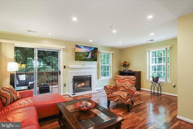 4134 Applegate Ct, Suitland, MD 20746 - photo 2