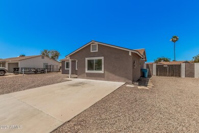 3056 N 68th Ln, Phoenix, AZ 85033 - photo 3