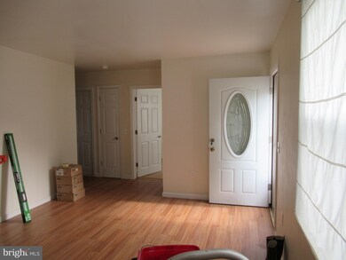 8232 Northview Rd, Dundalk, MD 21222 - photo 2