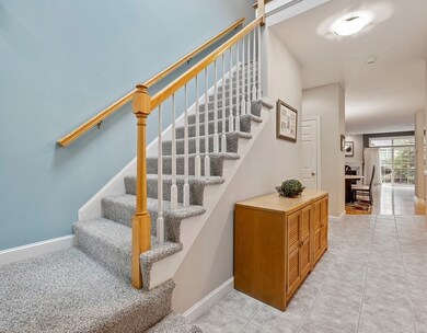 2 Kingson Ln unit 4, Medway, MA 02053 - photo 3