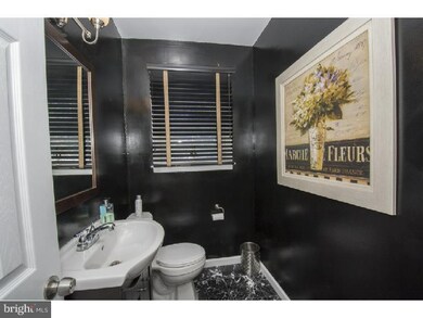 2005 County Line Rd, Villanova, PA 19085 - photo 7