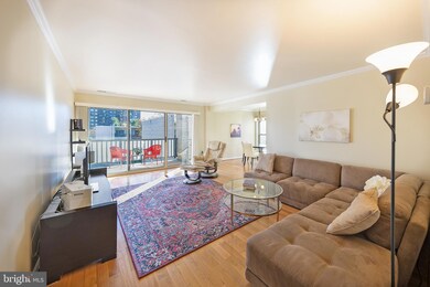 27 Canterbury Square unit 302, Alexandria, VA 22304 - photo 4