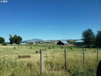 59122 U S Highway 26, Mount Vernon, OR 97865 - photo 5