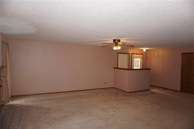 4 Bassingham Ln, Bella Vista, AR 72715 - photo 4