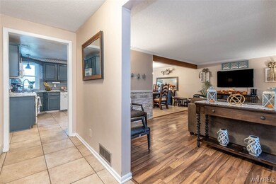 2975 Krueger Rd, North Tonawanda, NY 14120 - photo 6