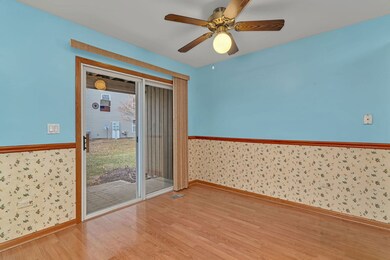 21230 W Walnut Dr unit A, Plainfield, IL 60544 - photo 7