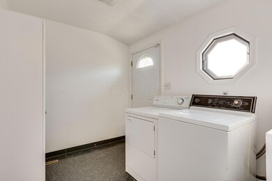 877 Vanderberg Place, Columbus, OH 43204 - photo 7