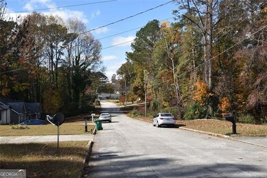 2238 Leslie Brook Dr unit 4, Decatur, GA 30035 - photo 3