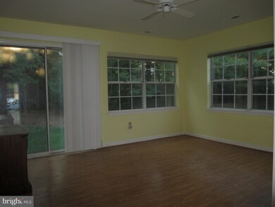 9270 Cherry Ln unit 63, Laurel, MD 20708 - photo 2