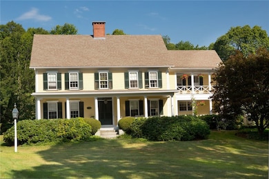 38 Colwell Rd, Greenville, RI 02828 - photo 3