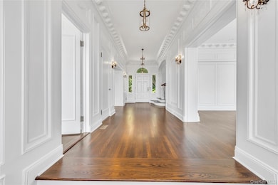 158 E Shore Rd, Halesite, NY 11743 - photo 7