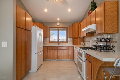 4170 68th St SW, Byron Center, MI 49315 - photo 6