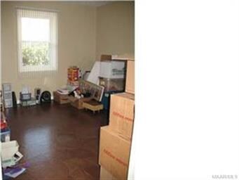 and another extra bedroom!