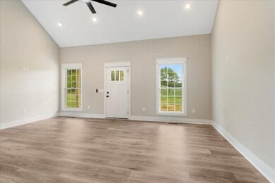 3186 Jett Rd, Pulaski, TN 38478 - photo 6