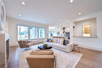 1003 W 42nd St, Houston, TX 77018 - photo 4