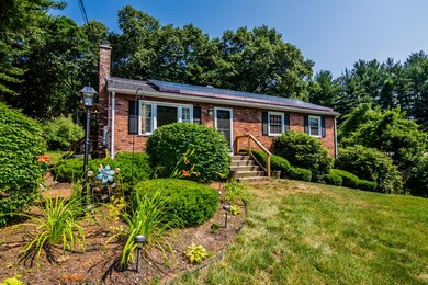 91 Pomeroy St, Easthampton, MA 01027 - photo 5