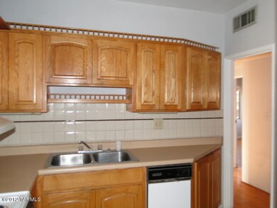 Kitchen2