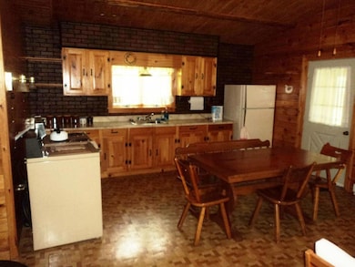 2624 Chenango St, Montrose, PA 18801 - photo 5